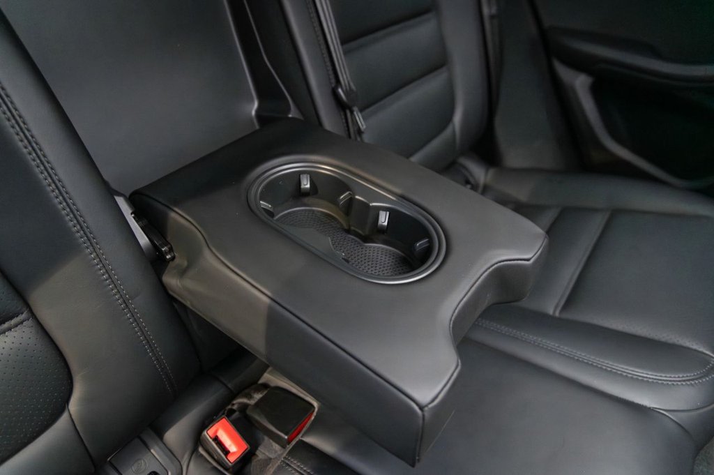 Used Porsche Macan 2021 for sale - 76291634: Photo 14