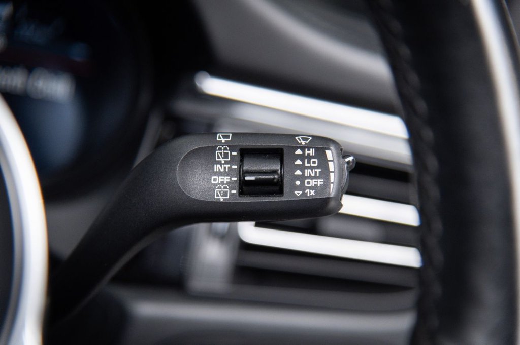 Used Porsche Macan 2021 for sale - 76291634: Photo 27