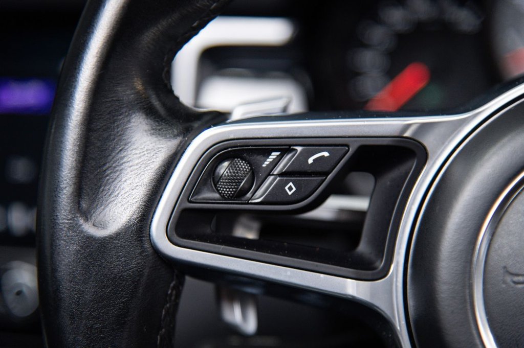 Used Porsche Macan 2021 for sale - 76291634: Photo 32