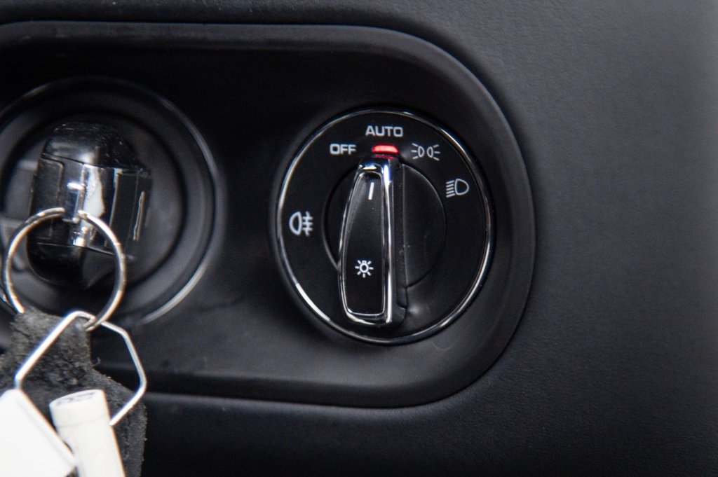 Used Porsche Macan 2021 for sale - 76291634: Photo 34