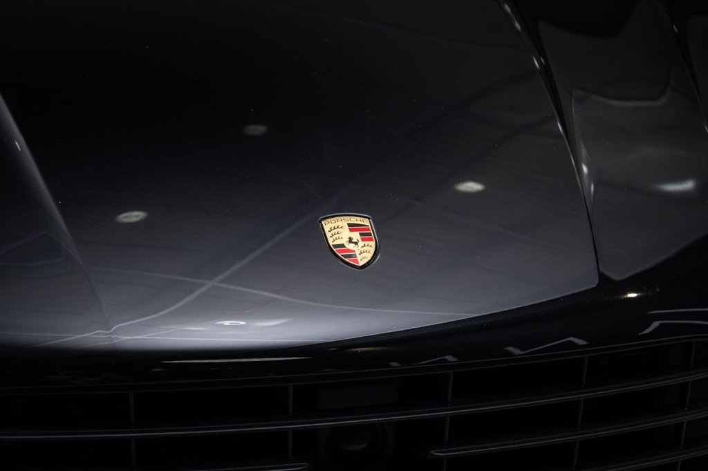 Used Porsche Macan 2021 for sale - 76291634: Photo 46