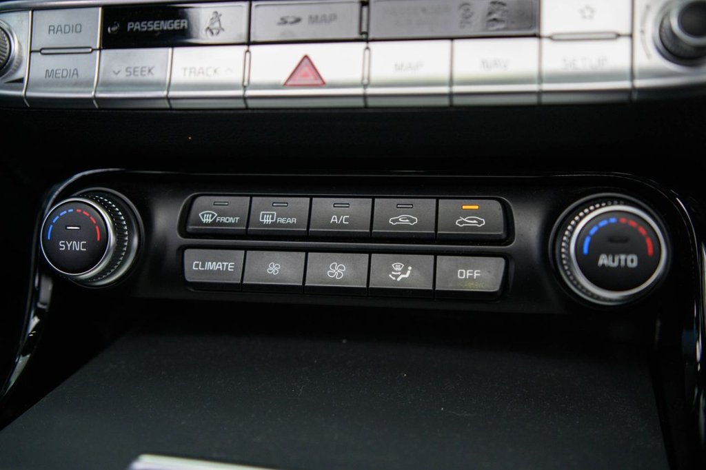 Used Kia Stinger 2020 for sale - 77328323: Photo 19