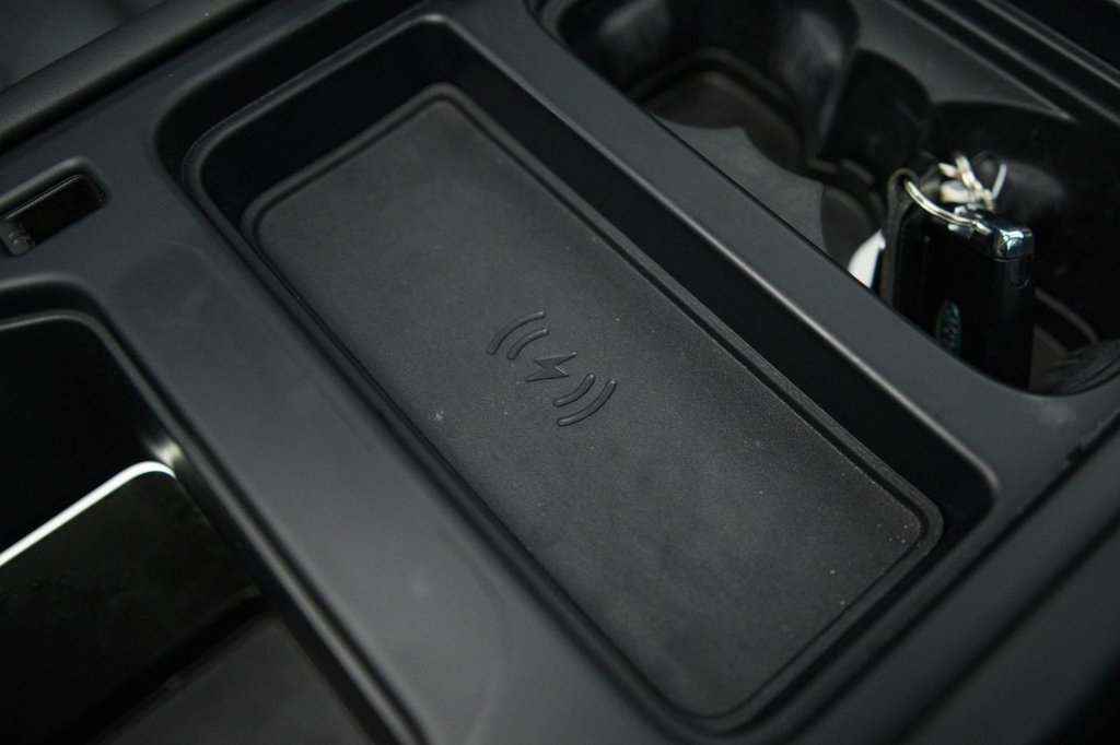 Used Land Rover Defender 2020 for sale - 77341978: Photo 34