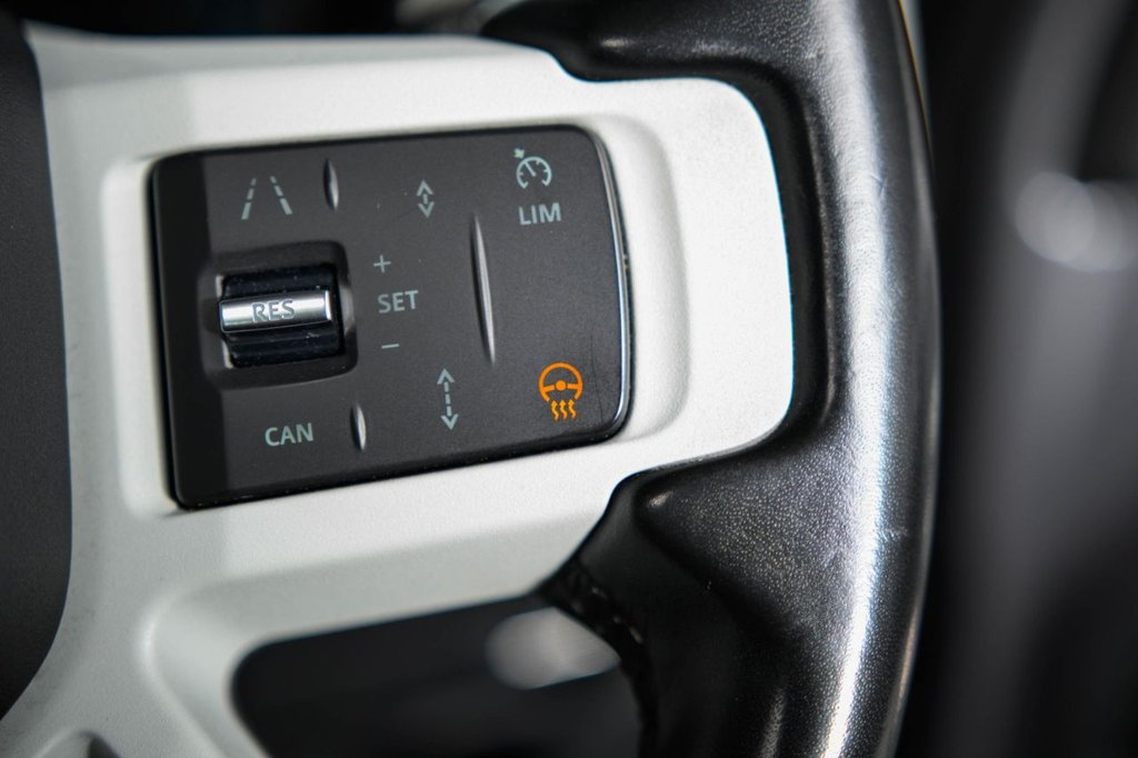 Used Land Rover Defender 2020 for sale - 77341978: Photo 35