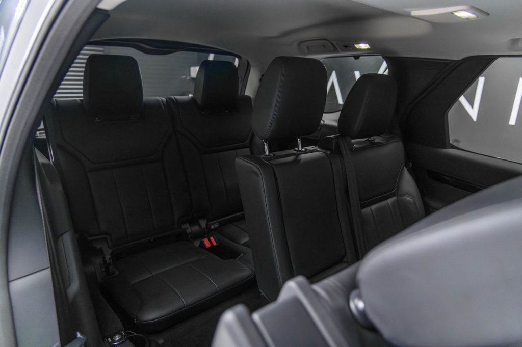 Used Land Rover Discovery 2018 for sale - 76962175: Photo 16