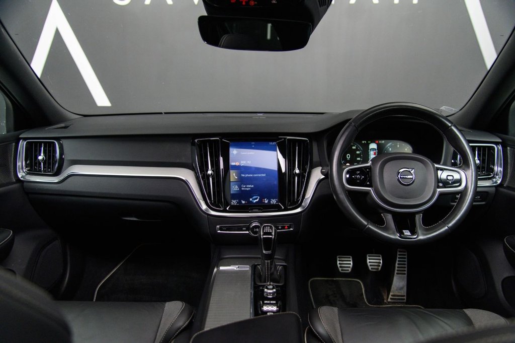 Used Volvo V60 2019 for sale - 76900816: Photo 2