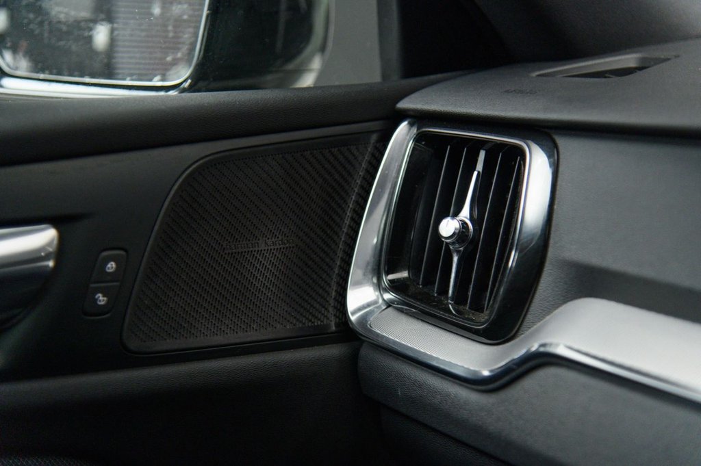 Used Volvo V60 2019 for sale - 76900816: Photo 22