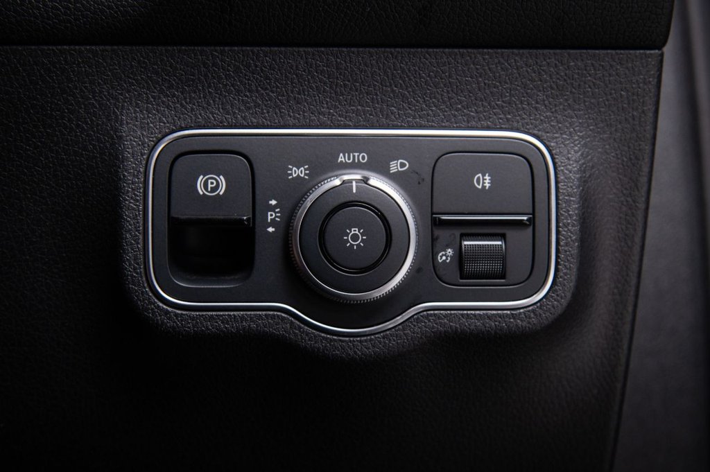 Used Mercedes-Benz GLB 2022 for sale - 75877244: Photo 26