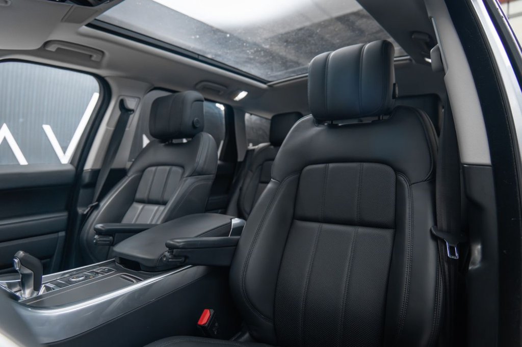 Used Land Rover Range Rover Sport 2019 for sale - 76617771: Photo 15