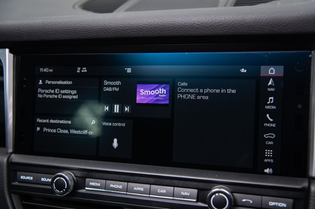 Used Porsche Macan 2019 for sale - 75896537: Photo 32