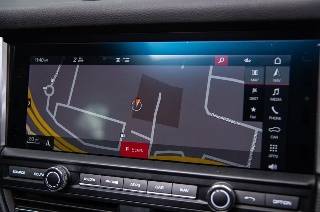 Used Porsche Macan 2019 for sale - 75896537: Photo 33