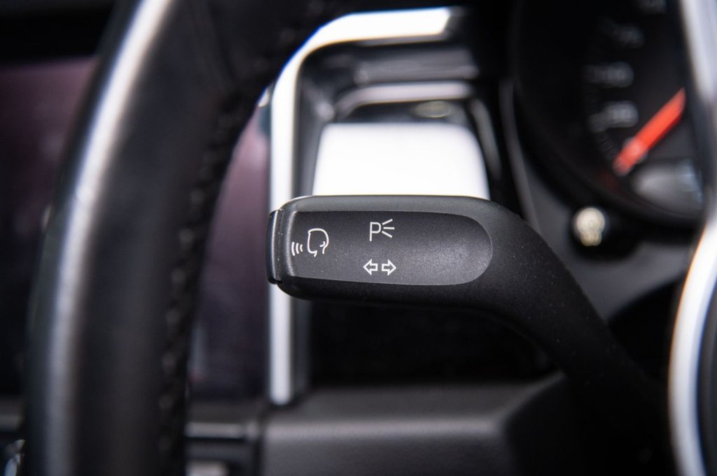 Used Porsche Macan 2019 for sale - 75896537: Photo 37