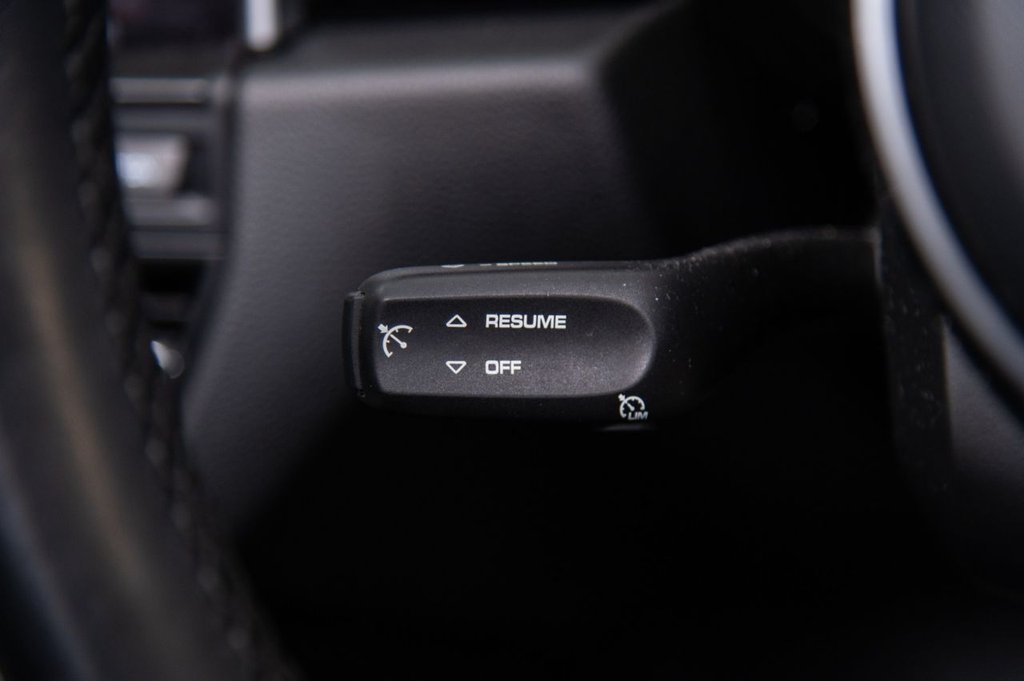 Used Porsche Macan 2019 for sale - 75896537: Photo 38