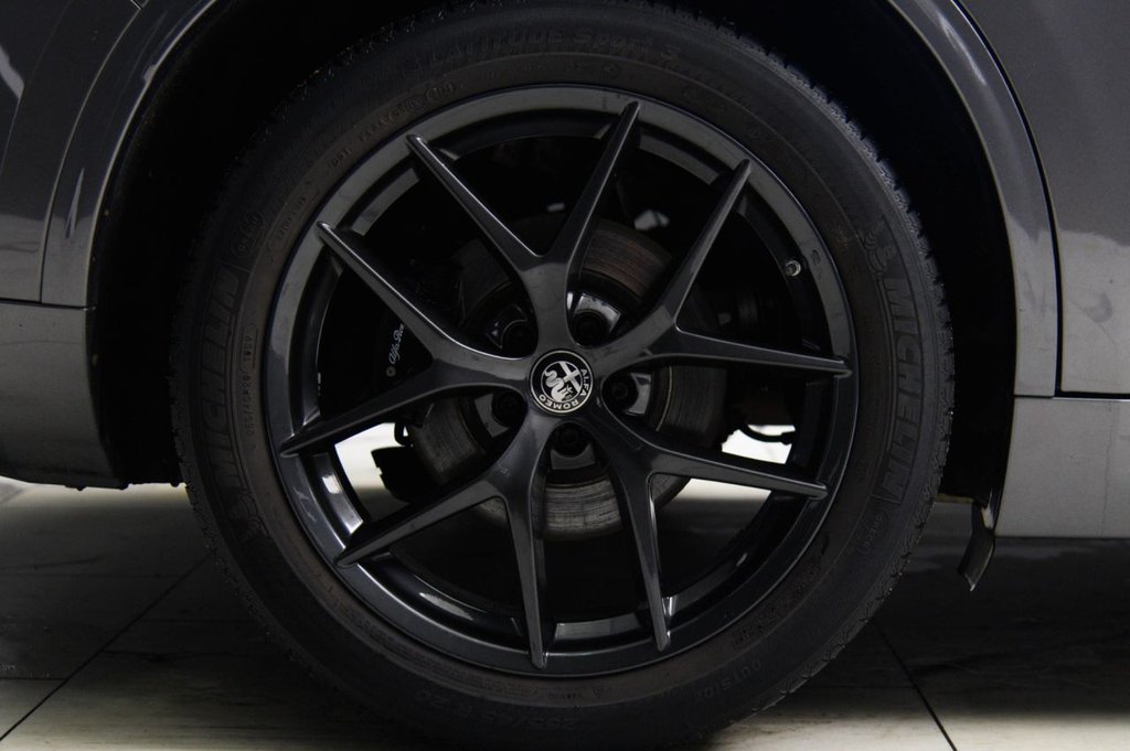 Used Alfa Romeo Stelvio 2022 for sale - 76821063: Photo 10