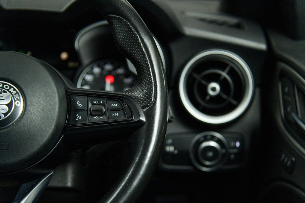 Used Alfa Romeo Stelvio 2022 for sale - 76821063: Photo 18