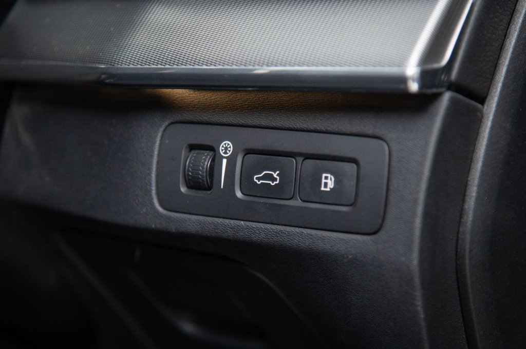 Used Volvo XC90 2019 for sale - 76068966: Photo 35