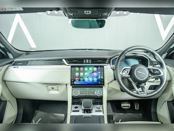 Used Jaguar F-Pace 2022 for sale - 78968793: Photo