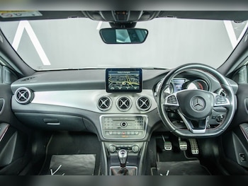Used Mercedes-Benz GLA 2017 for sale - 79032264: Photo