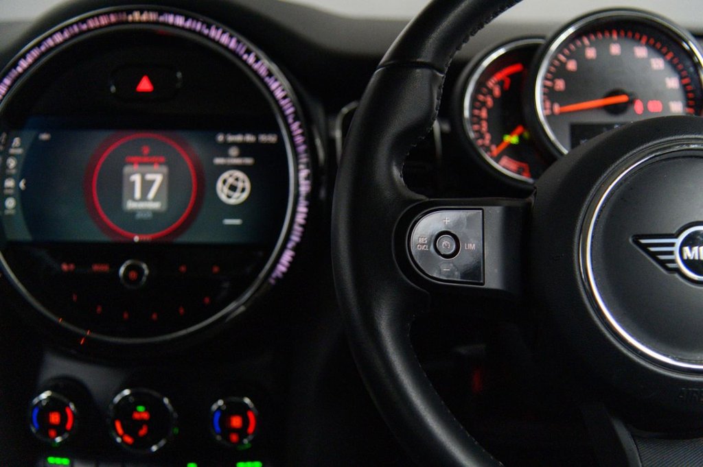 Used MINI Hatch 2021 for sale - 76973825: Photo 14