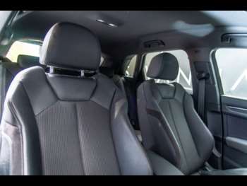 Used Audi Q3 2019 for sale - 74229499: Photo