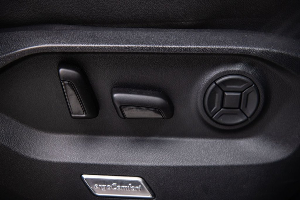 Used Volkswagen Touareg 2020 for sale - 75802025: Photo 20