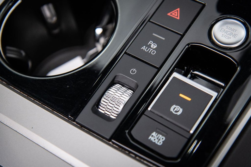 Used Volkswagen Touareg 2020 for sale - 75802025: Photo 27