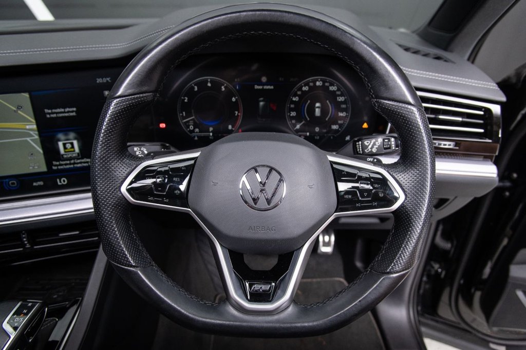 Used Volkswagen Touareg 2020 for sale - 75802025: Photo 43