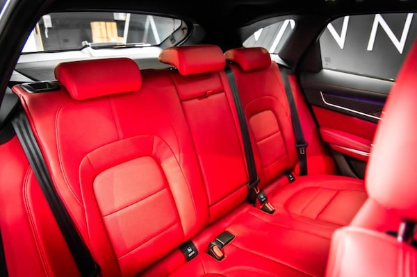 Used Jaguar F-Pace 2022 for sale - 73727315: Photo 12