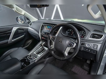 Used Mitsubishi Shogun Sport 2020 for sale - 76291608: Photo 2