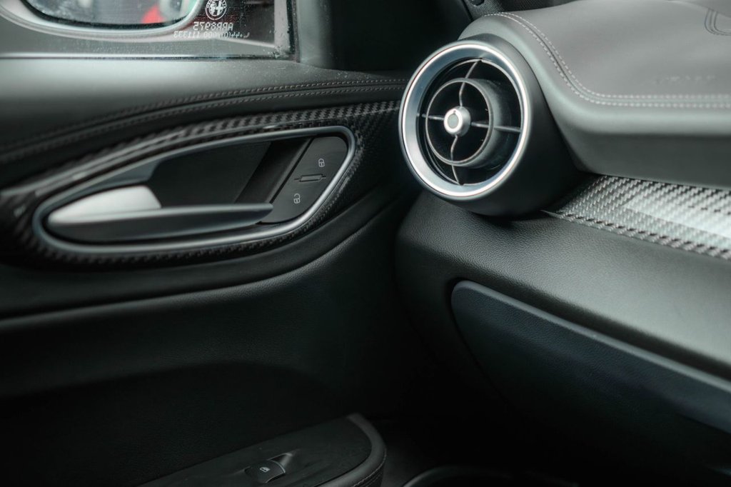 Used Alfa Romeo Giulia 2019 for sale - 77328436: Photo 23