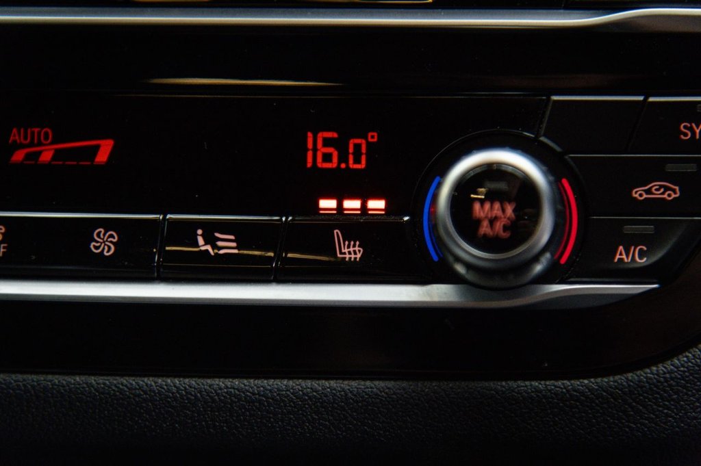 Used BMW X4 2018 for sale - 76245328: Photo 24