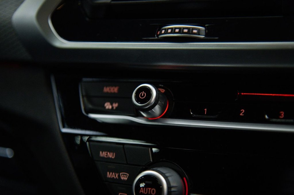 Used BMW X4 2018 for sale - 76245328: Photo 25