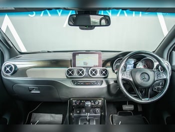 Used Mercedes-Benz X Class 2018 for sale - 78943601: Photo