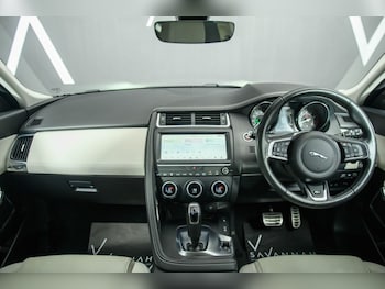 Used Jaguar E-Pace 2019 for sale - 78995970: Photo