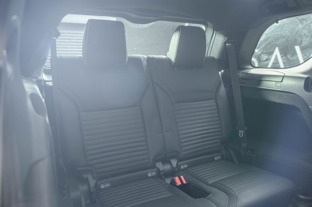Used Land Rover Discovery 2018 for sale - 78083038: Photo 15