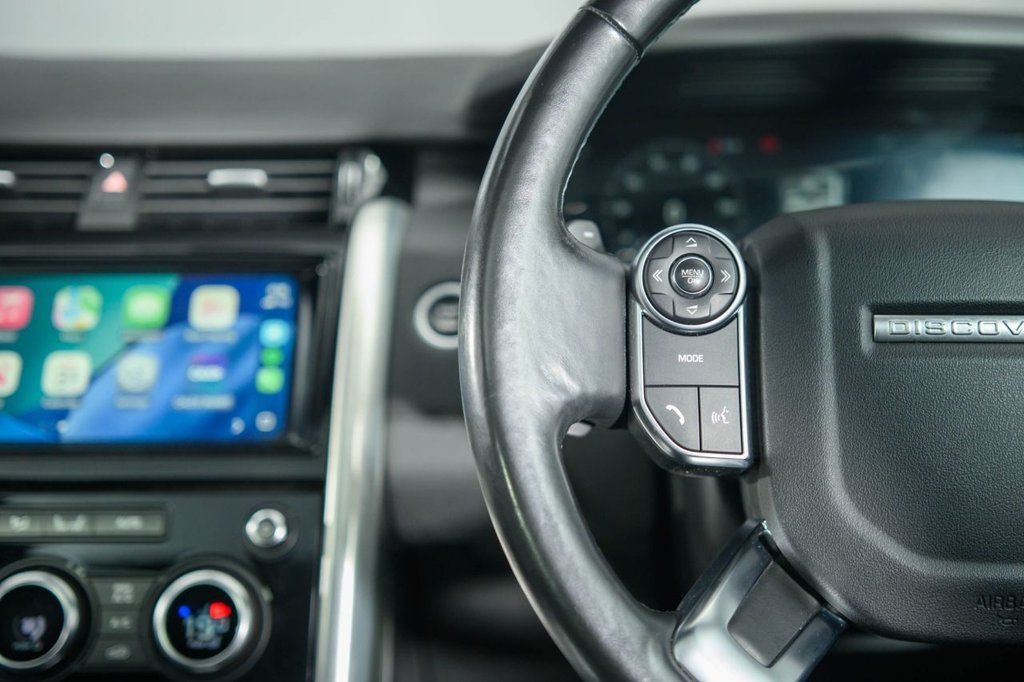 Used Land Rover Discovery 2018 for sale - 78083038: Photo 16