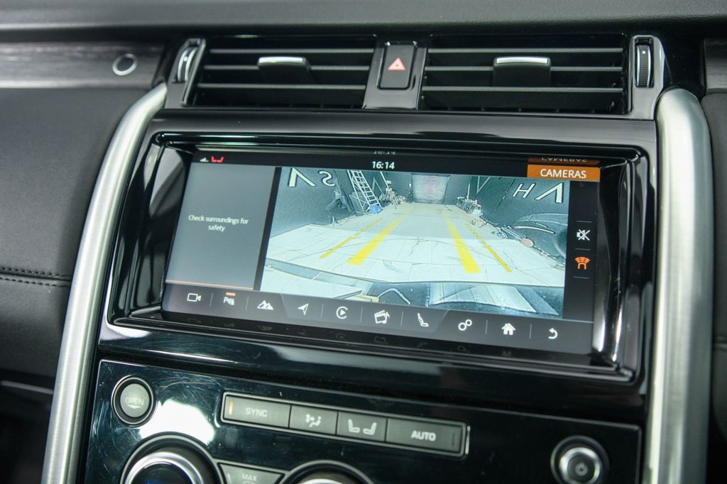 Used Land Rover Discovery 2018 for sale - 78083038: Photo 24