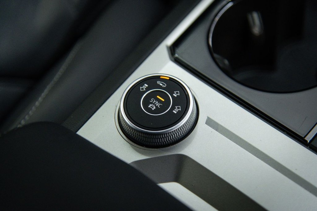 Used Volkswagen Touareg 2020 for sale - 77072322: Photo 20