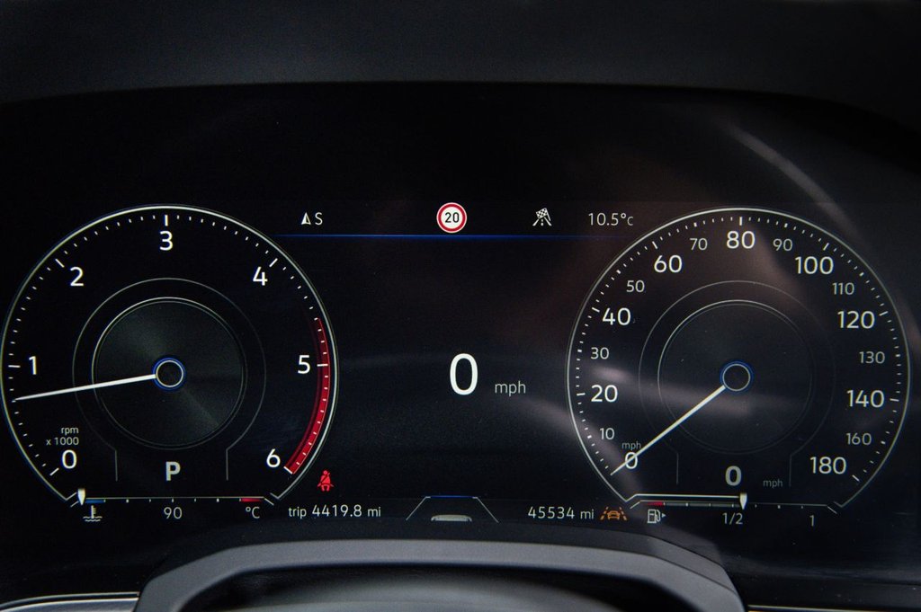 Used Volkswagen Touareg 2020 for sale - 77072322: Photo 42