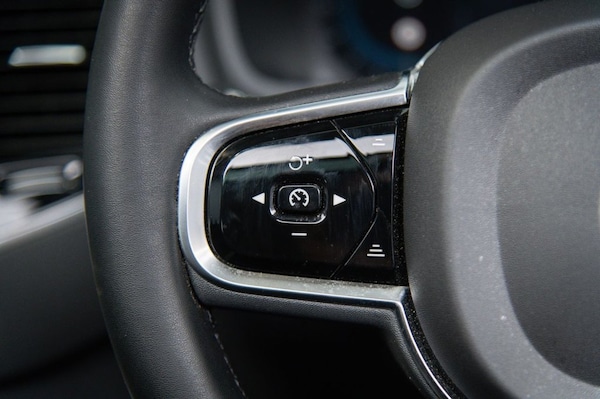 Used Volvo XC90 2023 for sale - 76256458: Photo 24