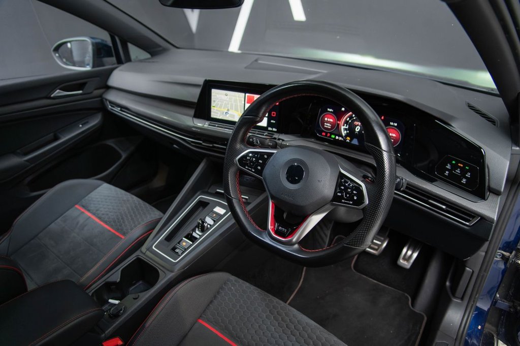 Used Volkswagen Golf 2021 for sale - 77302050: Photo 2