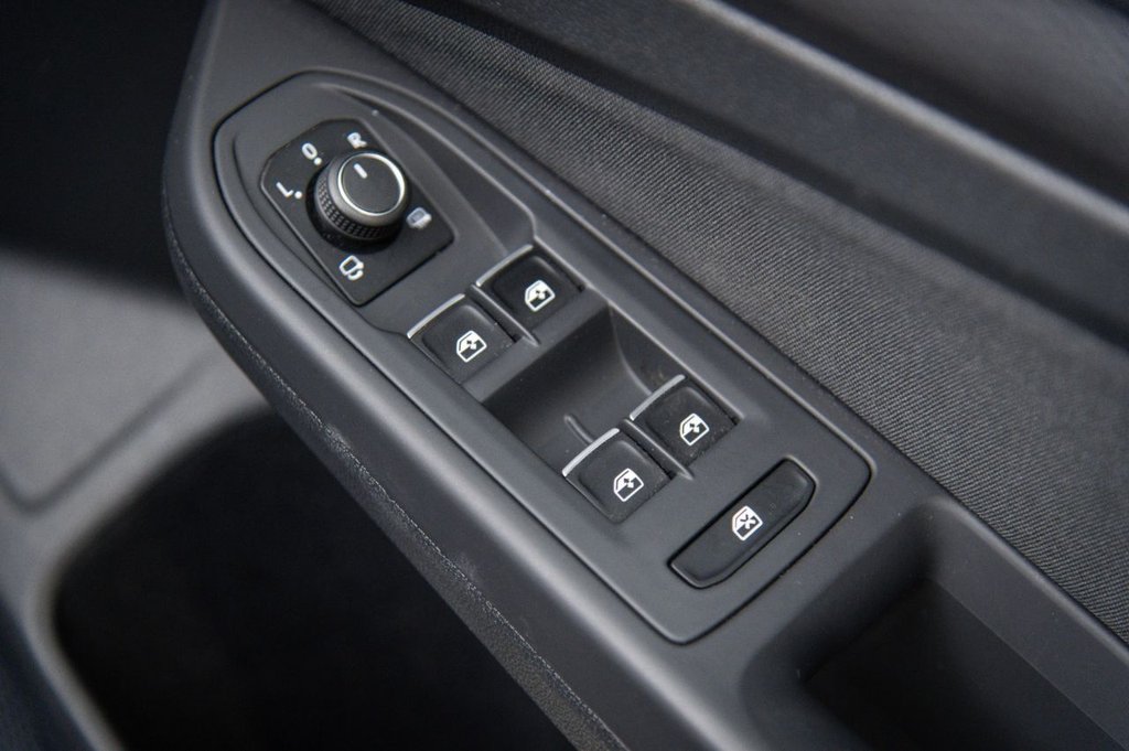 Used Volkswagen Golf 2021 for sale - 77302050: Photo 47