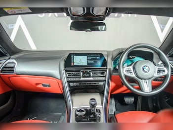 Used BMW 8 Series 2018 for sale - 79009388: Photo