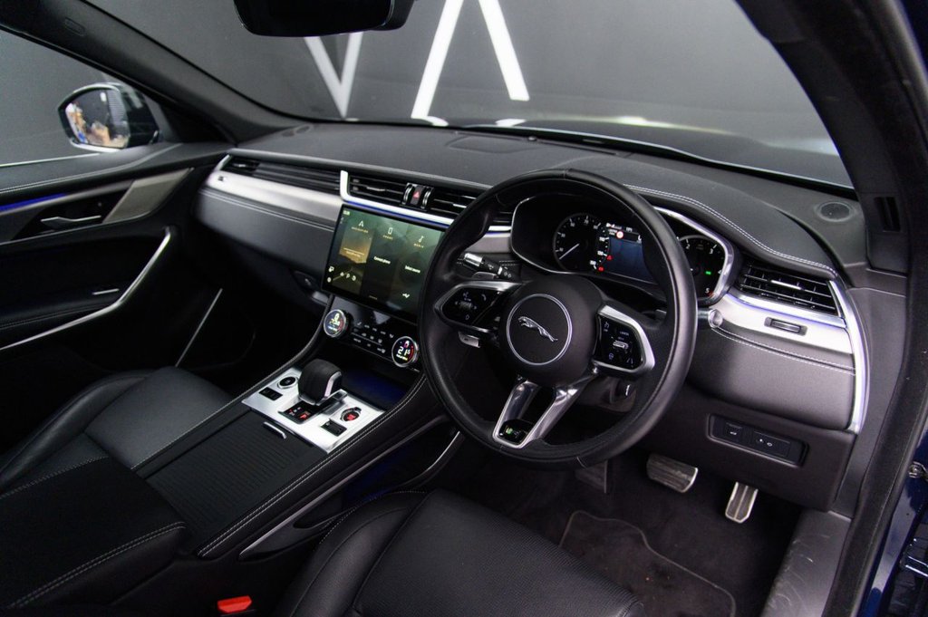 Used Jaguar F-Pace 2022 for sale - 76841270: Photo 12