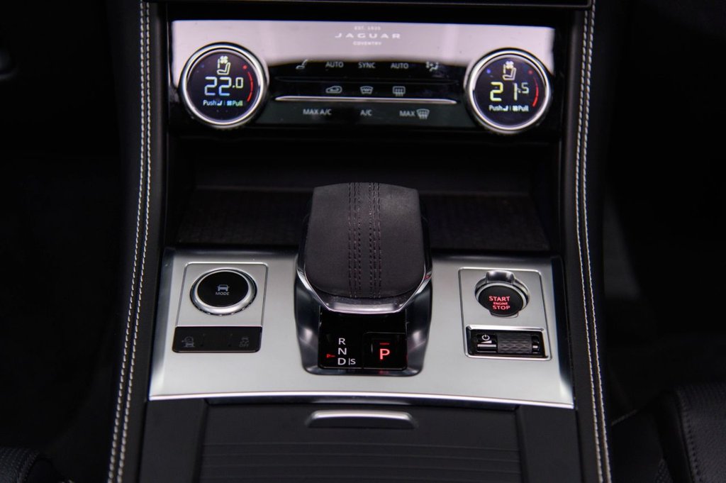 Used Jaguar F-Pace 2022 for sale - 76841270: Photo 14