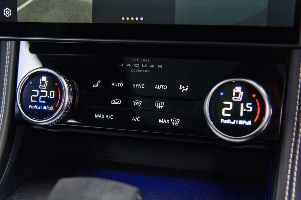 Used Jaguar F-Pace 2022 for sale - 76841270: Photo 15