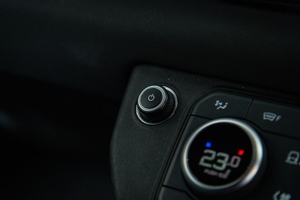 Used Land Rover Defender 2022 for sale - 76256218: Photo 21