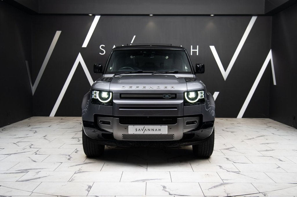 Used Land Rover Defender 2022 for sale - 76256218: Photo 3