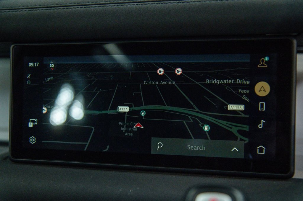 Used Land Rover Defender 2022 for sale - 76256218: Photo 38