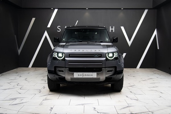 Used Land Rover Defender 2022 for sale - 76256218: Photo 3